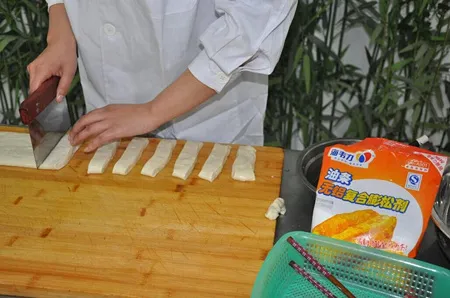 切条 切条