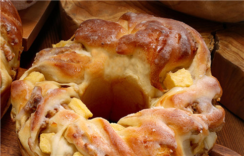 凯撒面包的做法和配方