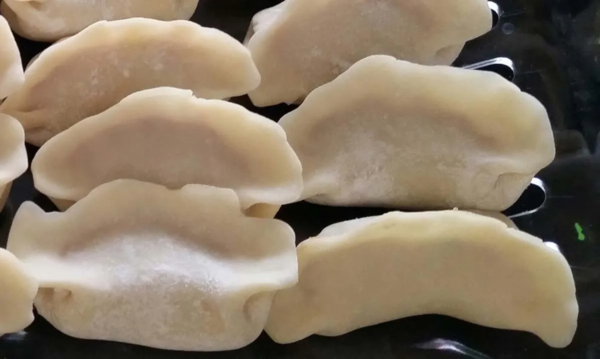 鸡肉菇香饺的做法步骤
