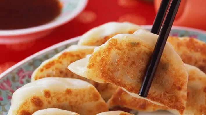 烫面糖蒸饺的做法步骤