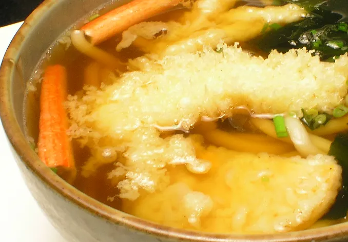 生菜酱肉捞面