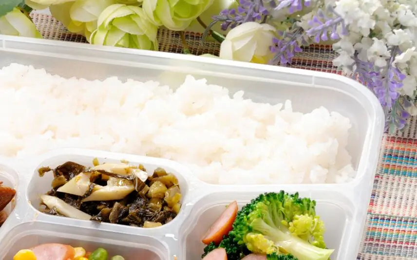 彩椒牛肉炒饭的做法