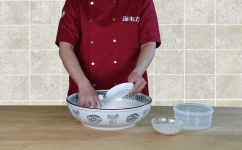 馒头泡打粉制作馒头的配方和步骤,混入馒头泡打粉