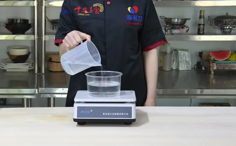 白面发糕发酵泡打粉的使用说明,称量水