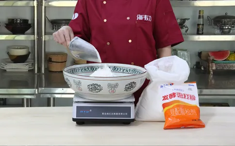 小米面发糕发酵泡打粉的使用说明,称量干粉