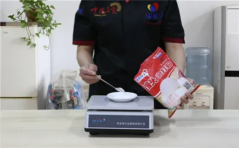 老面馒头泡打粉的使用说明,称量馒头泡打粉