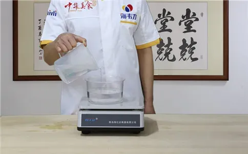 米馒头泡打粉的使用说明,称量水