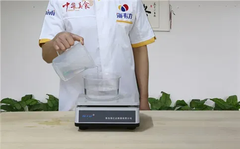 包子泡打粉的使用说明,称量水