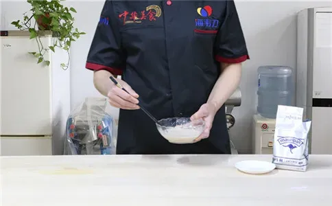 叉烧包泡打粉的使用说明,和面