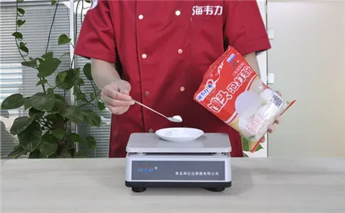 手工馒头泡打粉的使用说明,称量馒头泡打粉