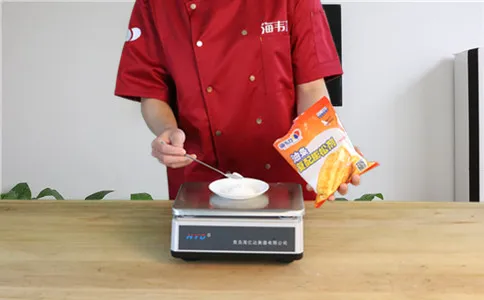油饼膨松剂的使用说明,称量油饼膨松剂