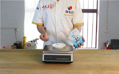刀削面增筋剂的使用说明,称量食盐