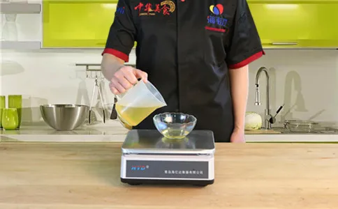 称量油