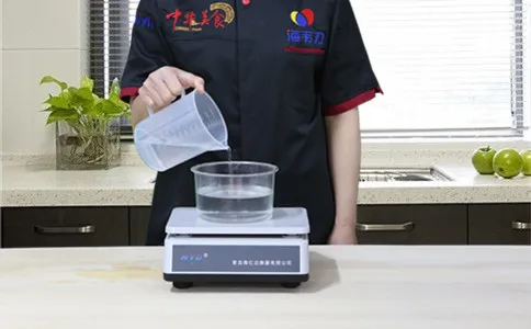 馒头做法,称量水