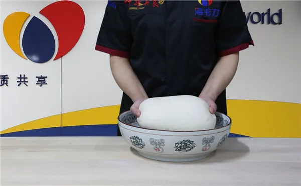 馒头制作工序,面团表面和光