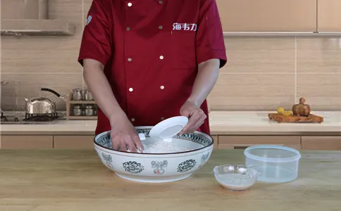 馒头的和面配方,加入馒头泡打粉