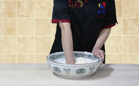 馒头泡打粉的使用说明,和面