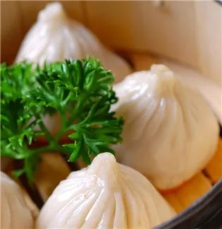 小猪豆沙包的做法