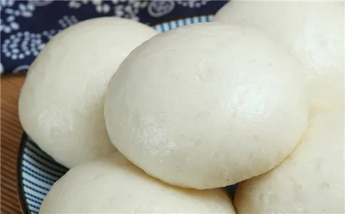 蒜香肉松卷,蒜香肉松卷的做法