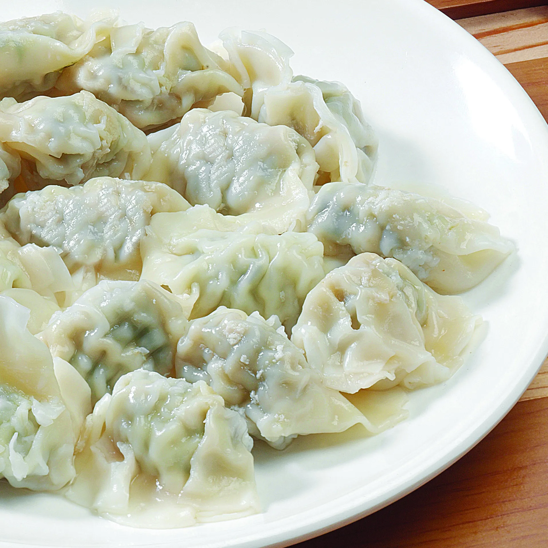 白菜鲜肉汤饺的做法
