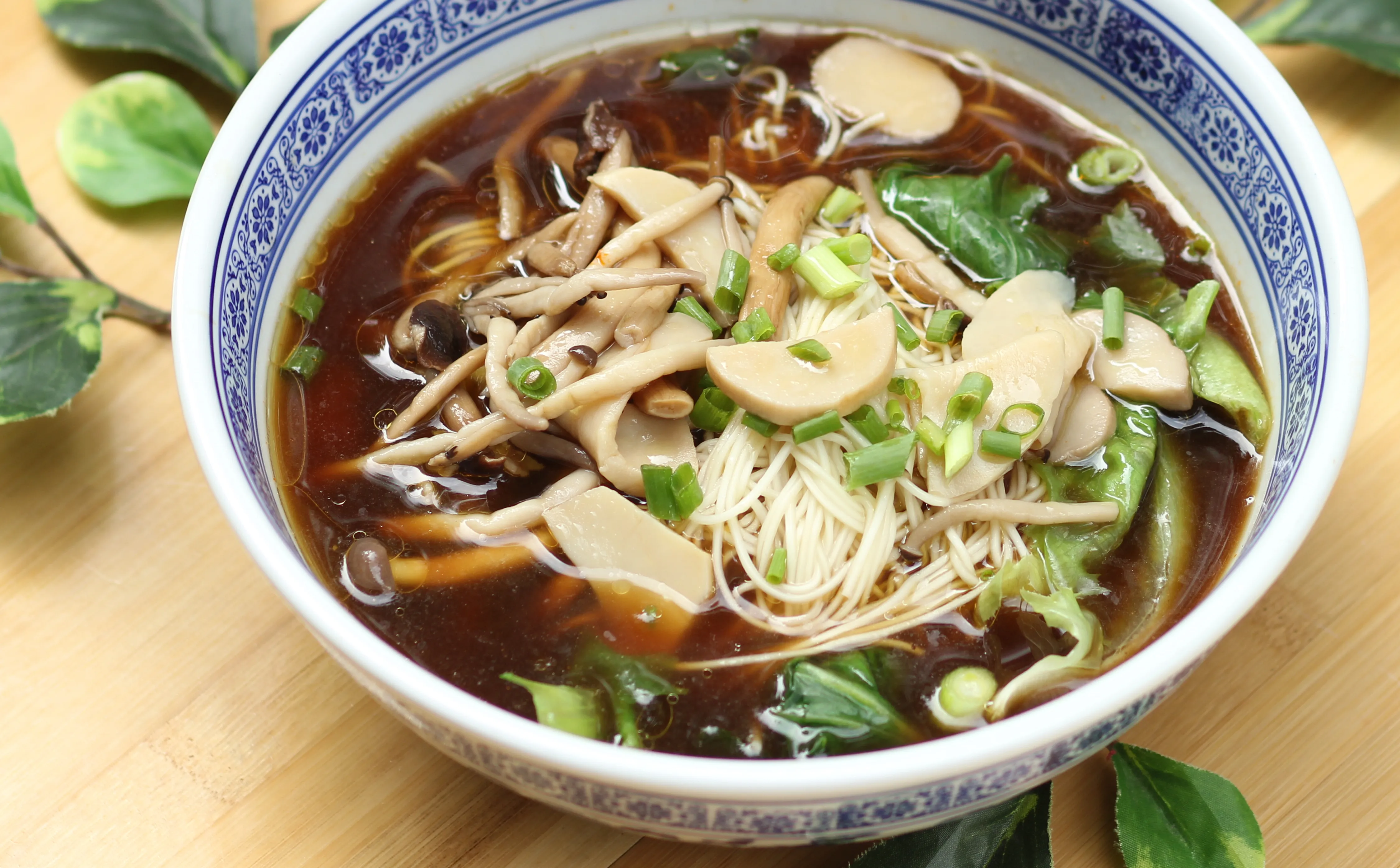 鹿茸鸡丝汤面