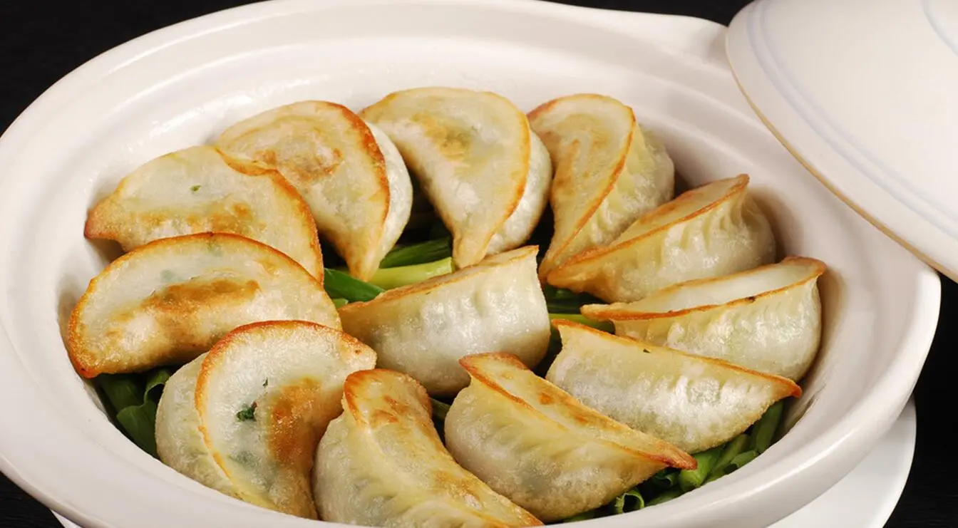 韭菜猪肉水饺的做法步骤