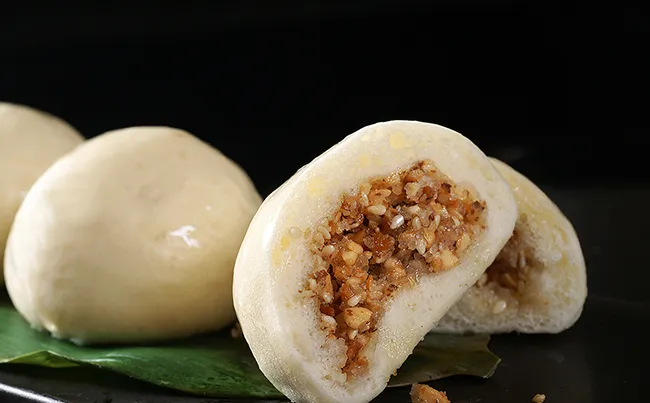 玉米面素菜包