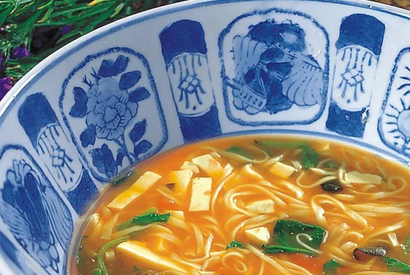 菠菜猪肝面