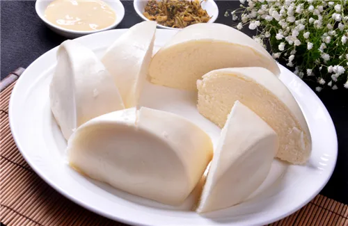 风味腊肠卷