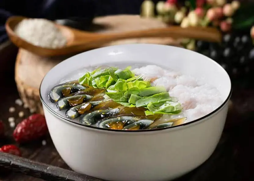 鸡丝蛋皮韭菜汤的做法	