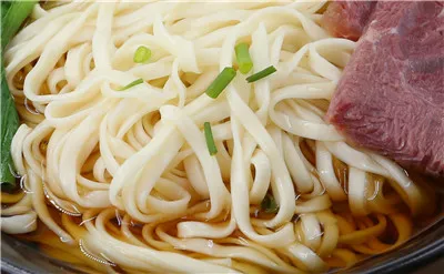 味噌泡菜乌龙面的做法步骤