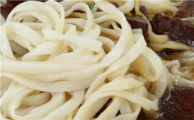 雪里红肉未刀削面的做法步骤