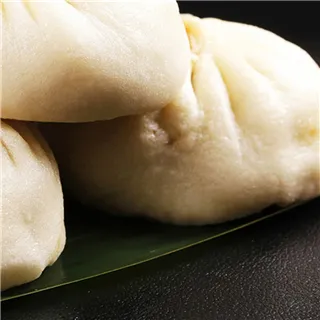 酸白菜肉包的做法