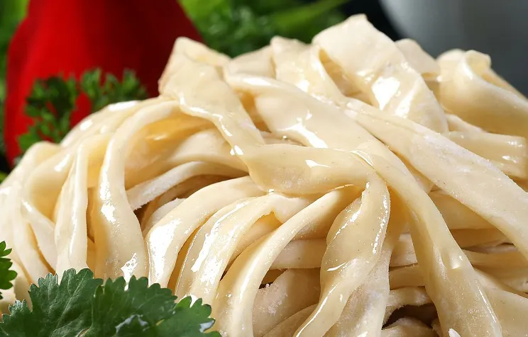 冬菇炒面的做法