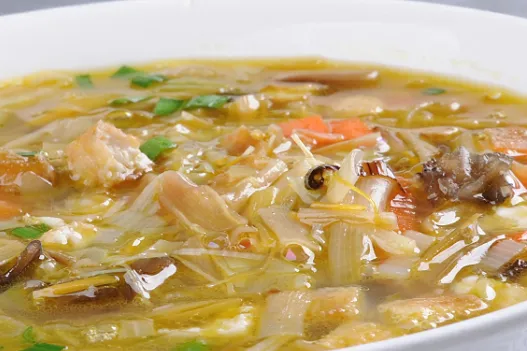 枸杞肉丝炒面