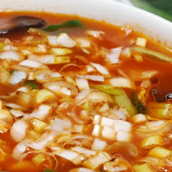 过桥鸡汤面