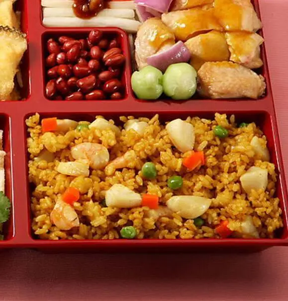 彩椒牛肉炒饭