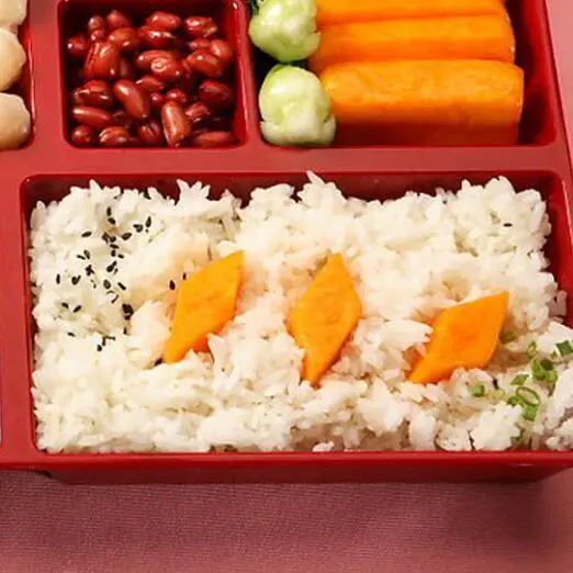 电饭锅菜饭