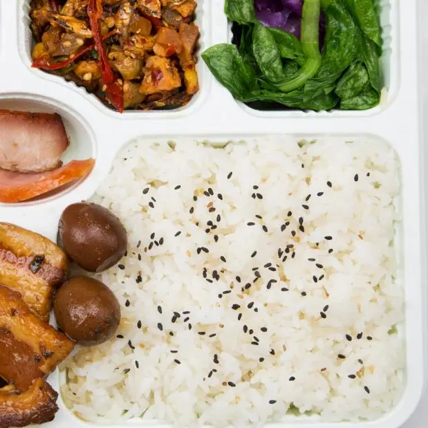 荷香鸡米饭
