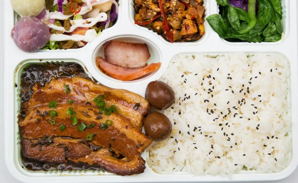 红椒牛肉饭