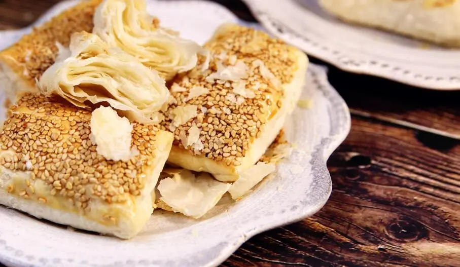 火腿酥角的做法步骤 火腿酥角的做法步骤