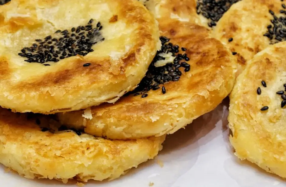 菊花酥饼的做法步骤 菊花酥饼的做法步骤