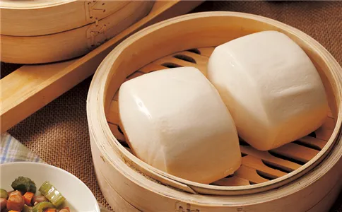 牛奶巧克力彩虹棒棒糖的做法和配方