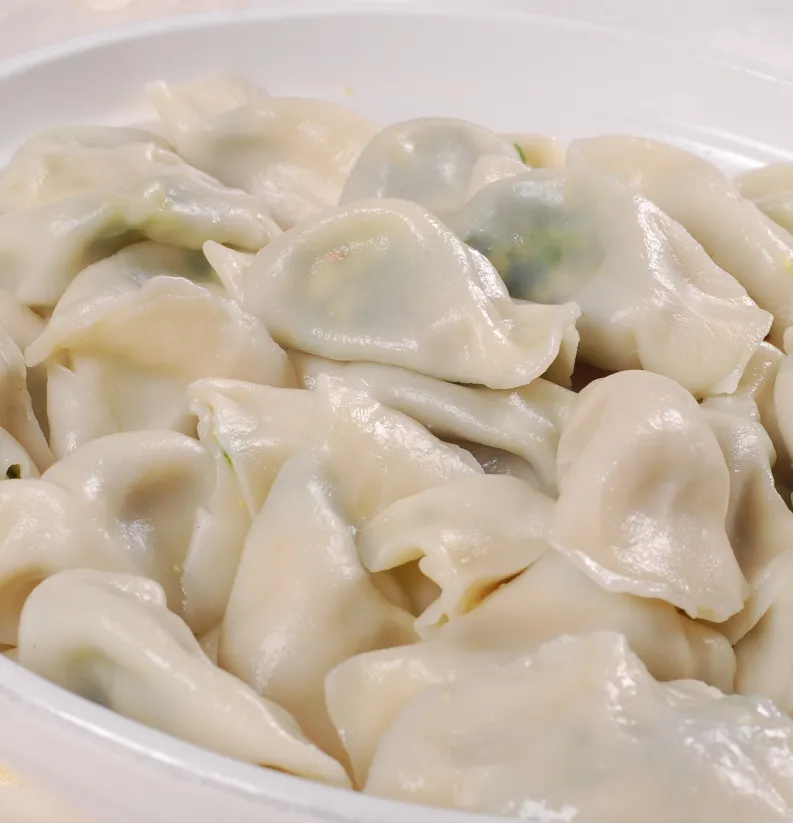 鱼肉韭菜饺