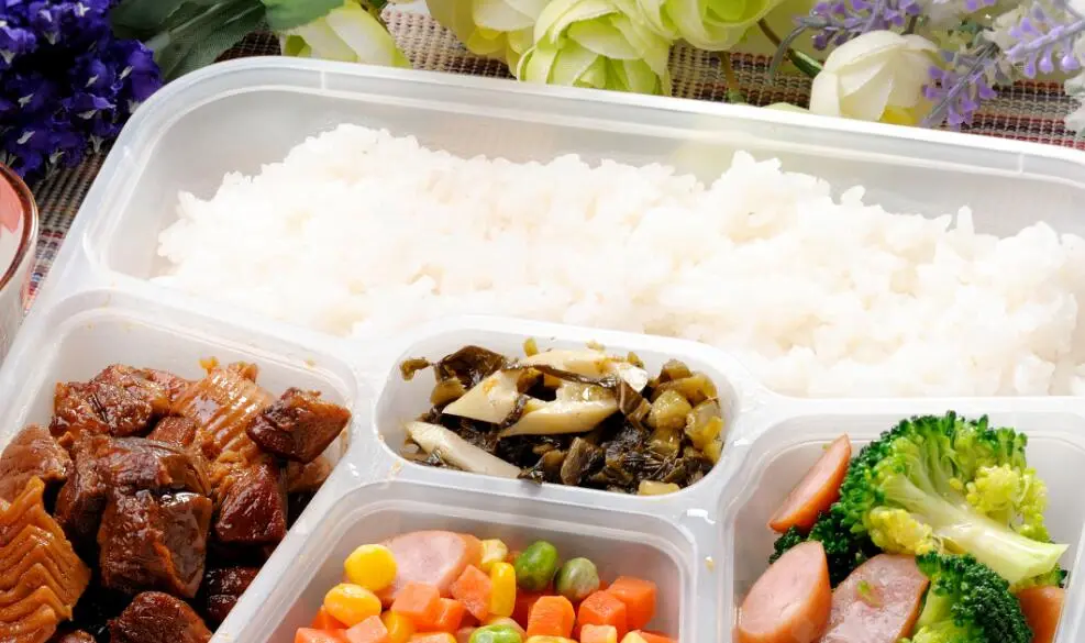 时蔬鸡蛋炒饭的做法步骤