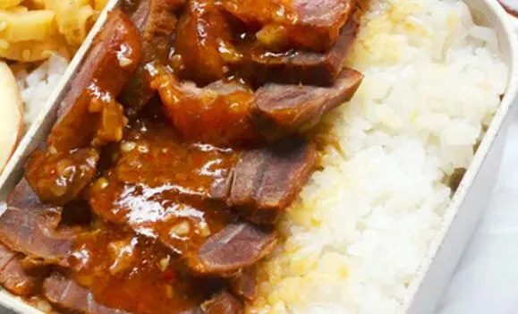 腌肉芥蓝炒饭的做法步骤