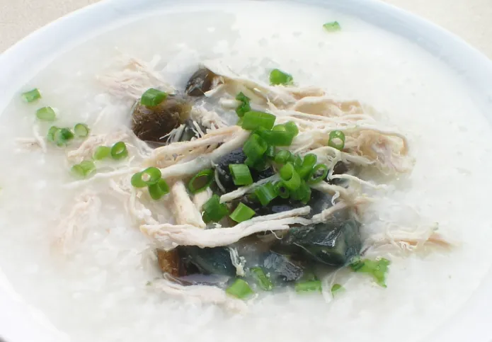 北菇粒虾球粥