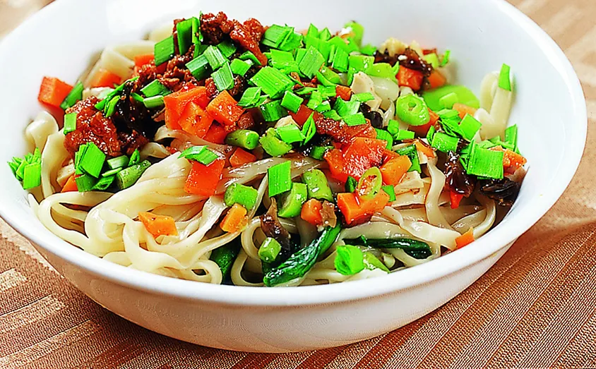 泡菜海鲜拉面