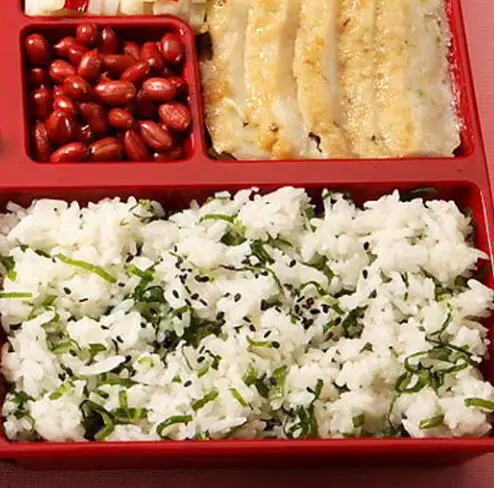 菠萝鱿鱼炒饭