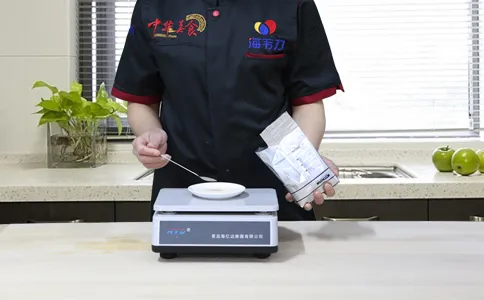 发面烤饼发酵泡打粉的使用方法,称量酵母
